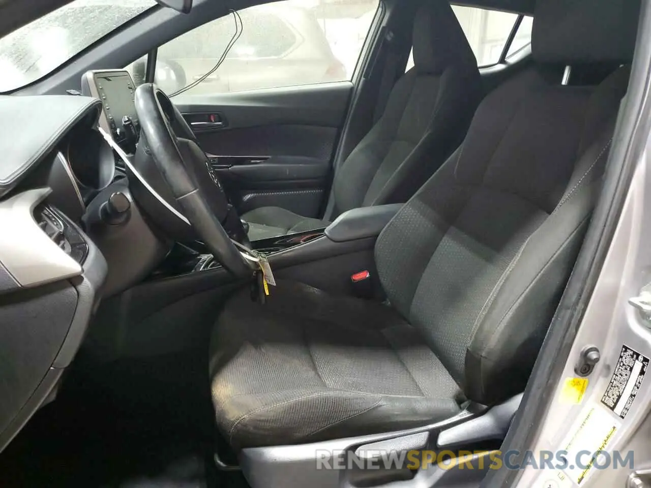 7 Photograph of a damaged car JTNKHMBX6K1020331 TOYOTA C-HR 2019