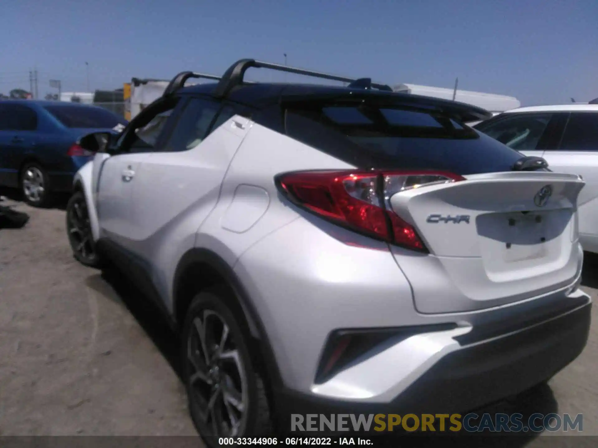 3 Photograph of a damaged car JTNKHMBX6K1031846 TOYOTA C-HR 2019