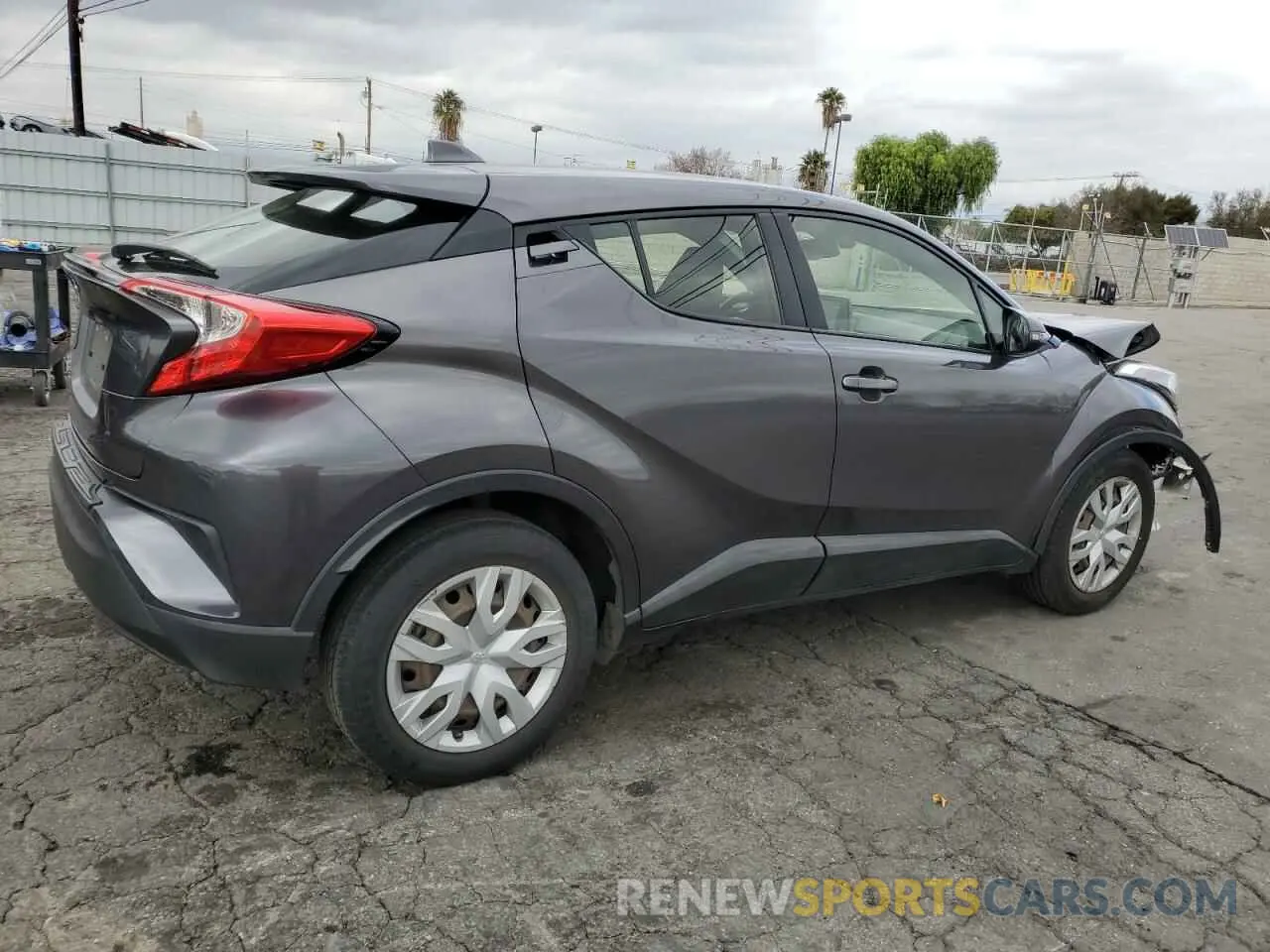 3 Photograph of a damaged car JTNKHMBX6K1032415 TOYOTA C-HR 2019