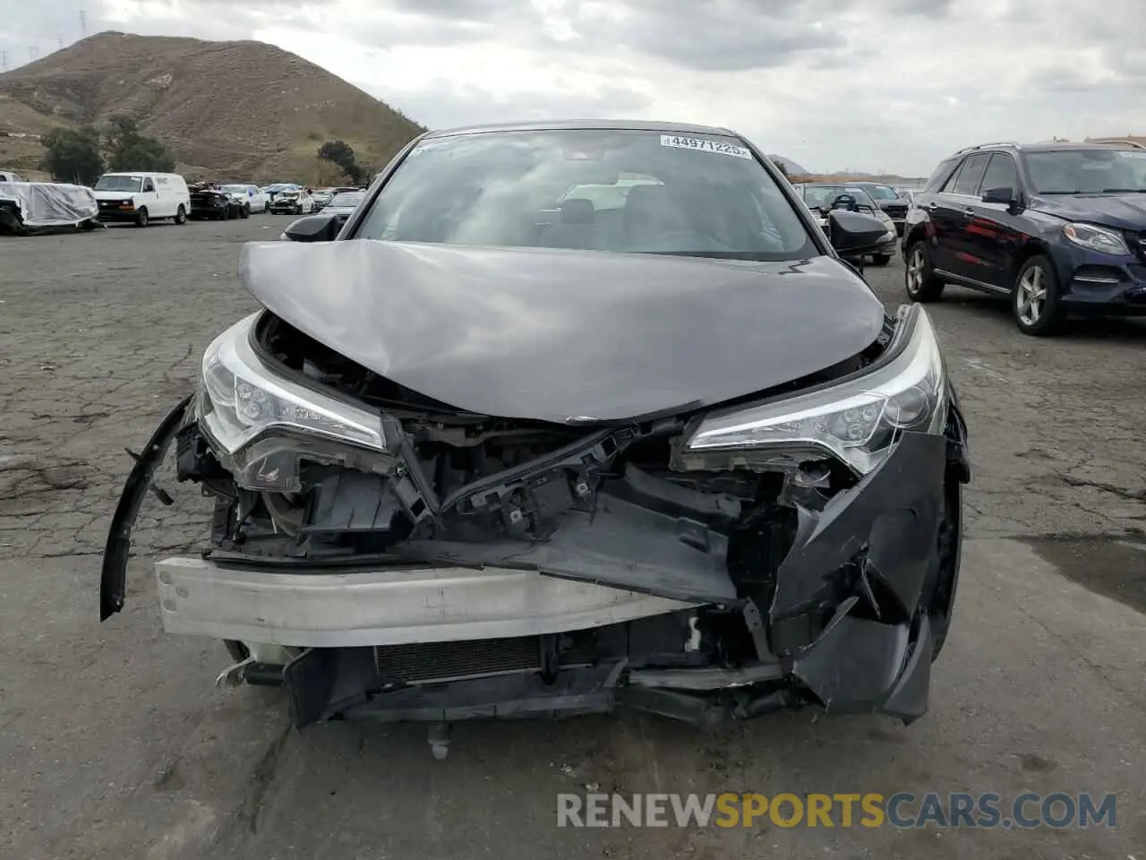 5 Photograph of a damaged car JTNKHMBX6K1032415 TOYOTA C-HR 2019