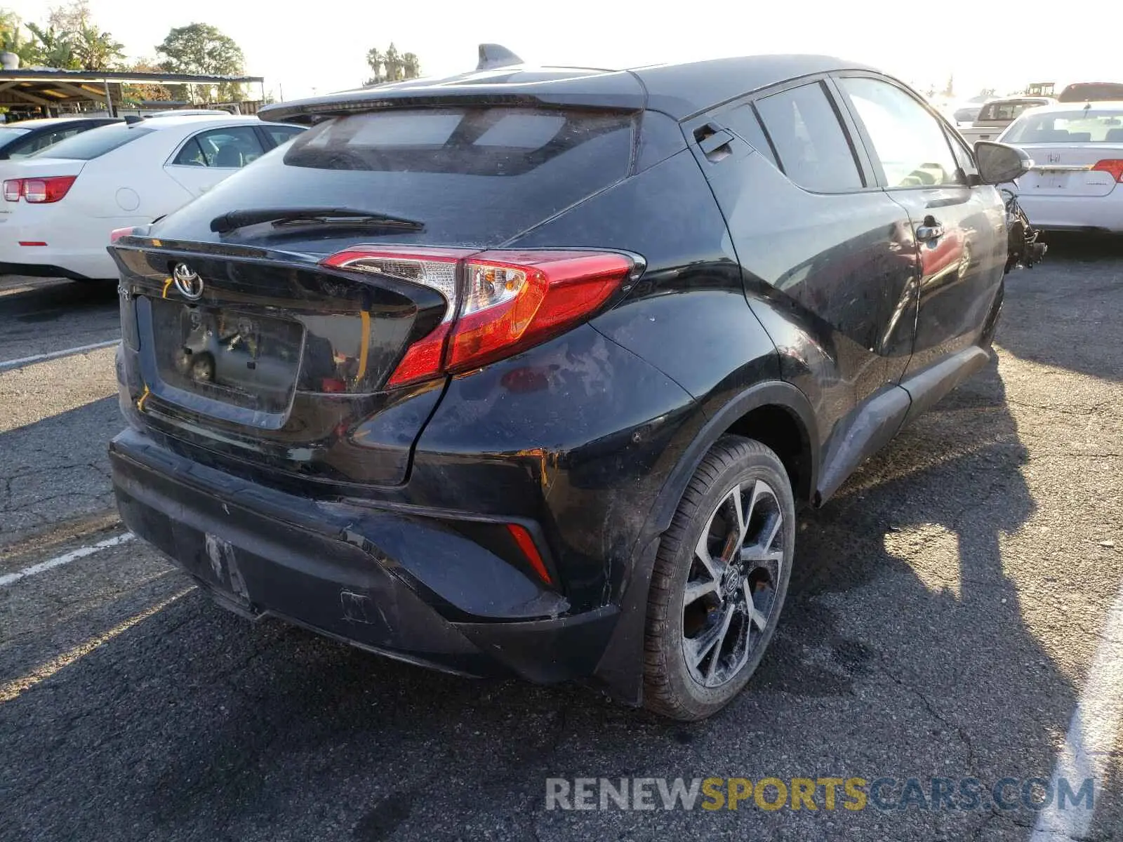 4 Photograph of a damaged car JTNKHMBX6K1058710 TOYOTA C-HR 2019
