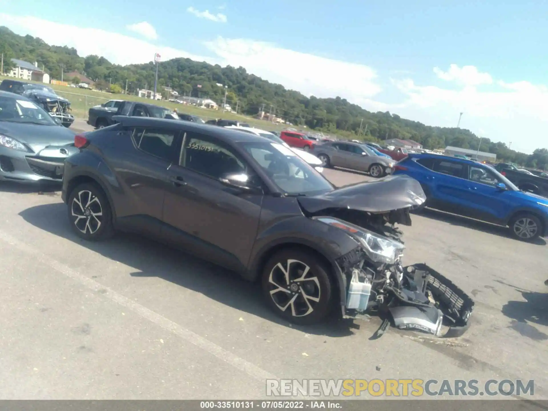 1 Photograph of a damaged car JTNKHMBX7K1013517 TOYOTA C-HR 2019