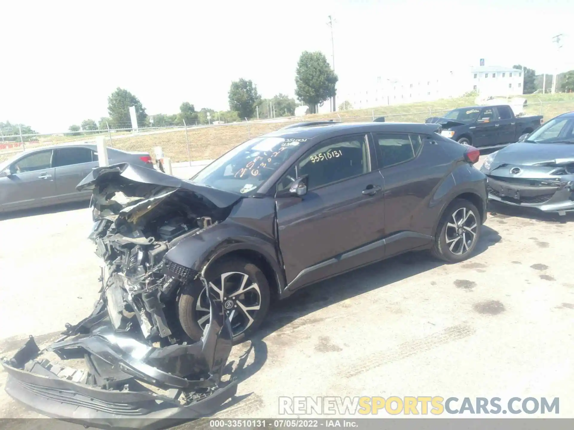 2 Photograph of a damaged car JTNKHMBX7K1013517 TOYOTA C-HR 2019