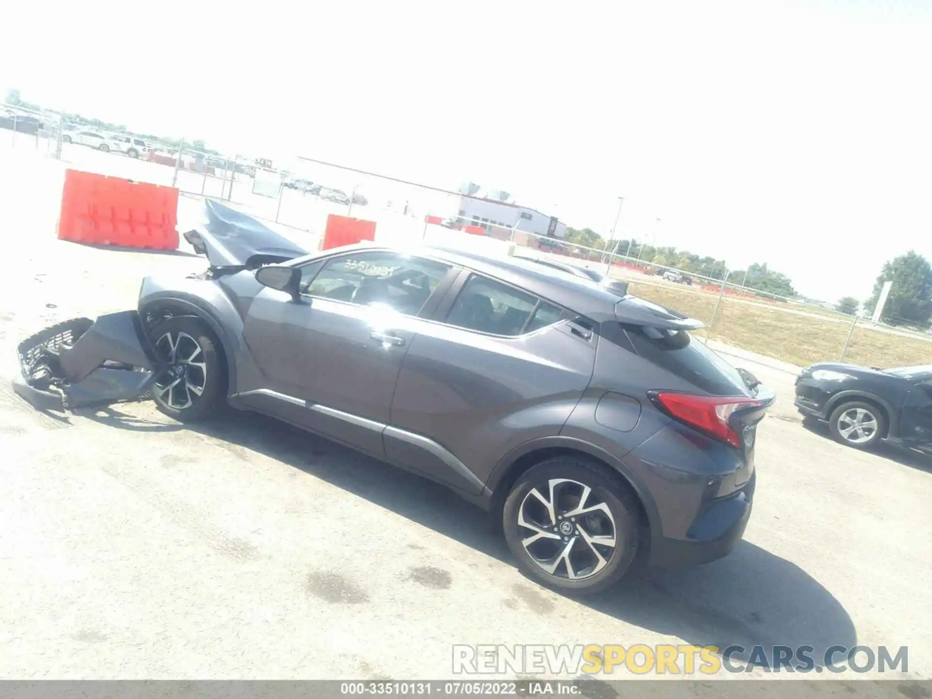 3 Photograph of a damaged car JTNKHMBX7K1013517 TOYOTA C-HR 2019