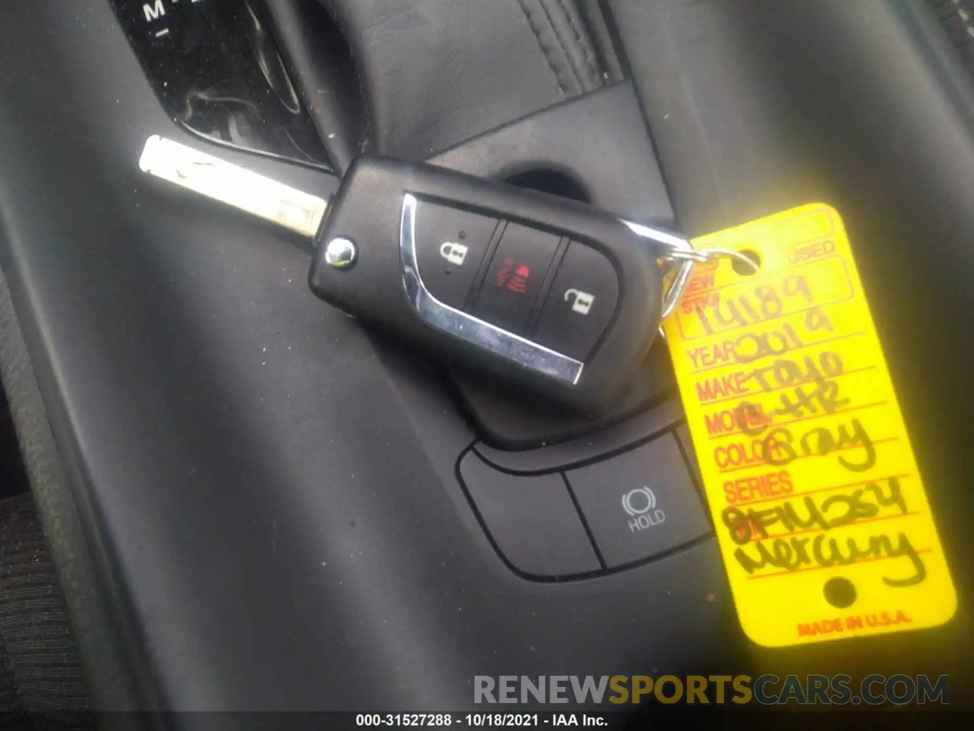 11 Photograph of a damaged car JTNKHMBX7K1019575 TOYOTA C-HR 2019