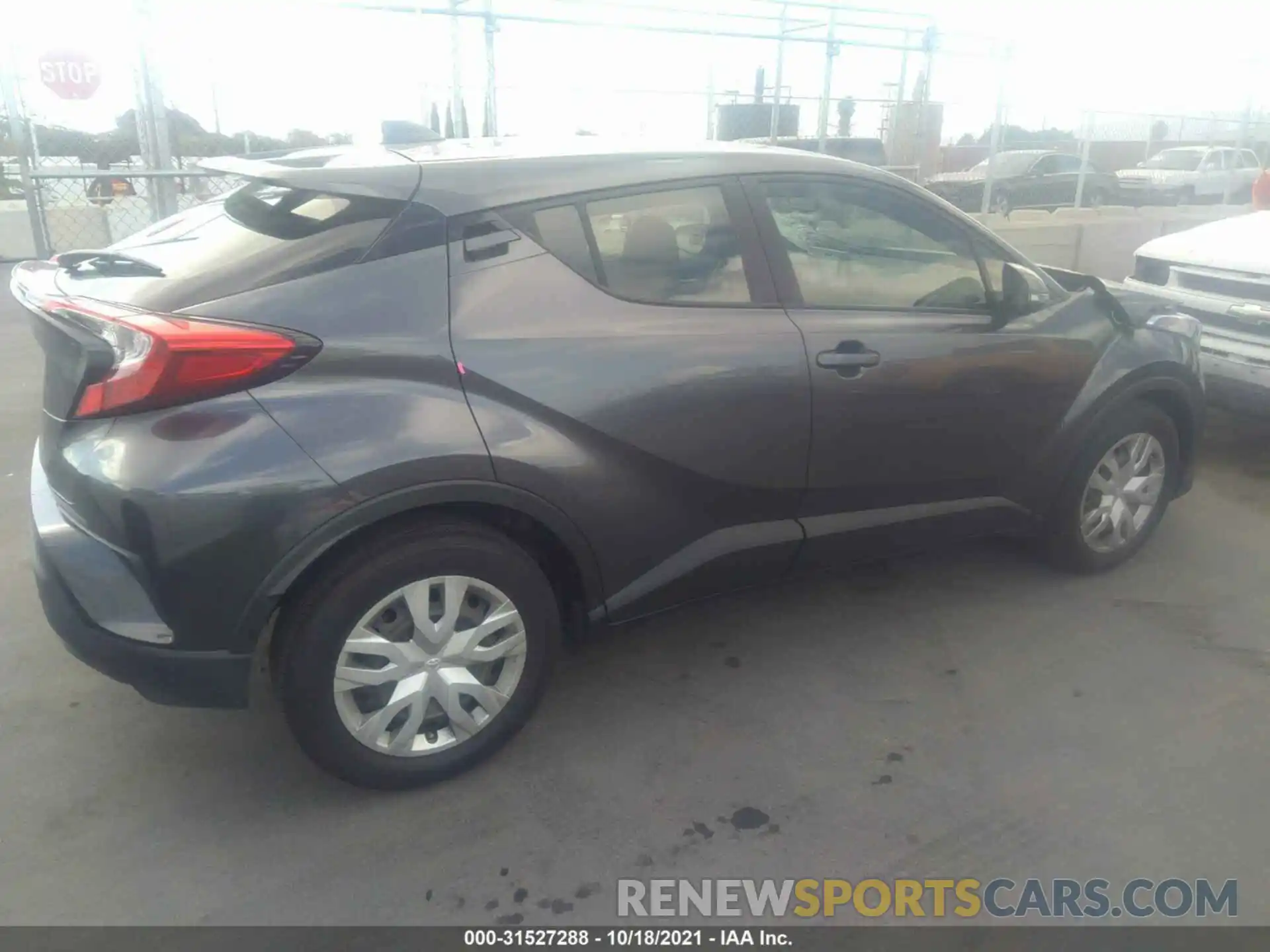 4 Photograph of a damaged car JTNKHMBX7K1019575 TOYOTA C-HR 2019