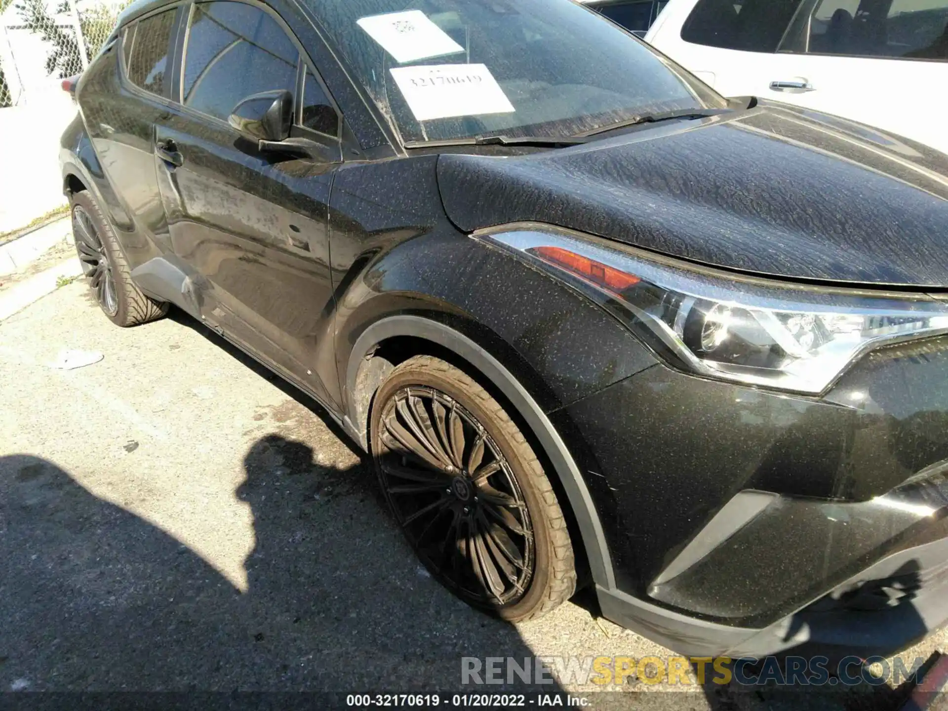 6 Photograph of a damaged car JTNKHMBX7K1022721 TOYOTA C-HR 2019