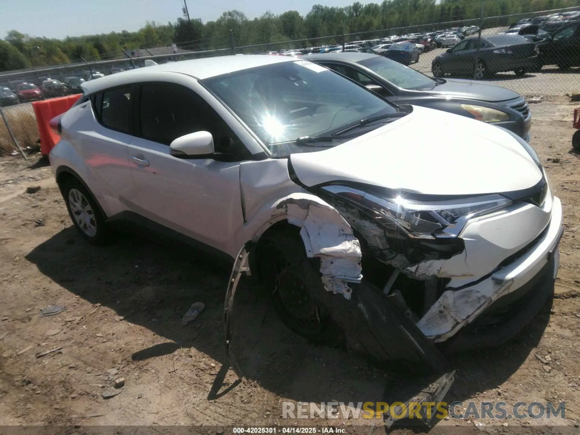 1 Photograph of a damaged car JTNKHMBX7K1028731 TOYOTA C-HR 2019