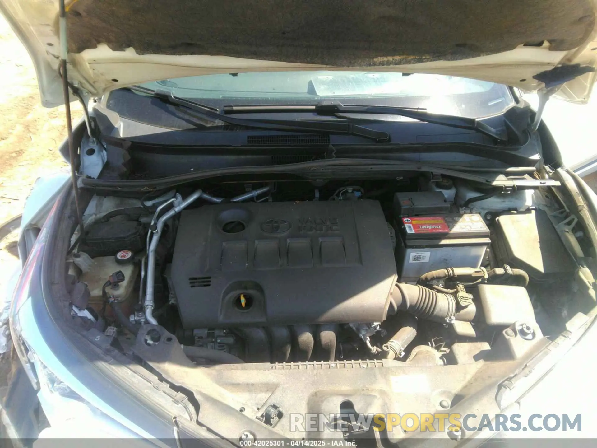 10 Photograph of a damaged car JTNKHMBX7K1028731 TOYOTA C-HR 2019