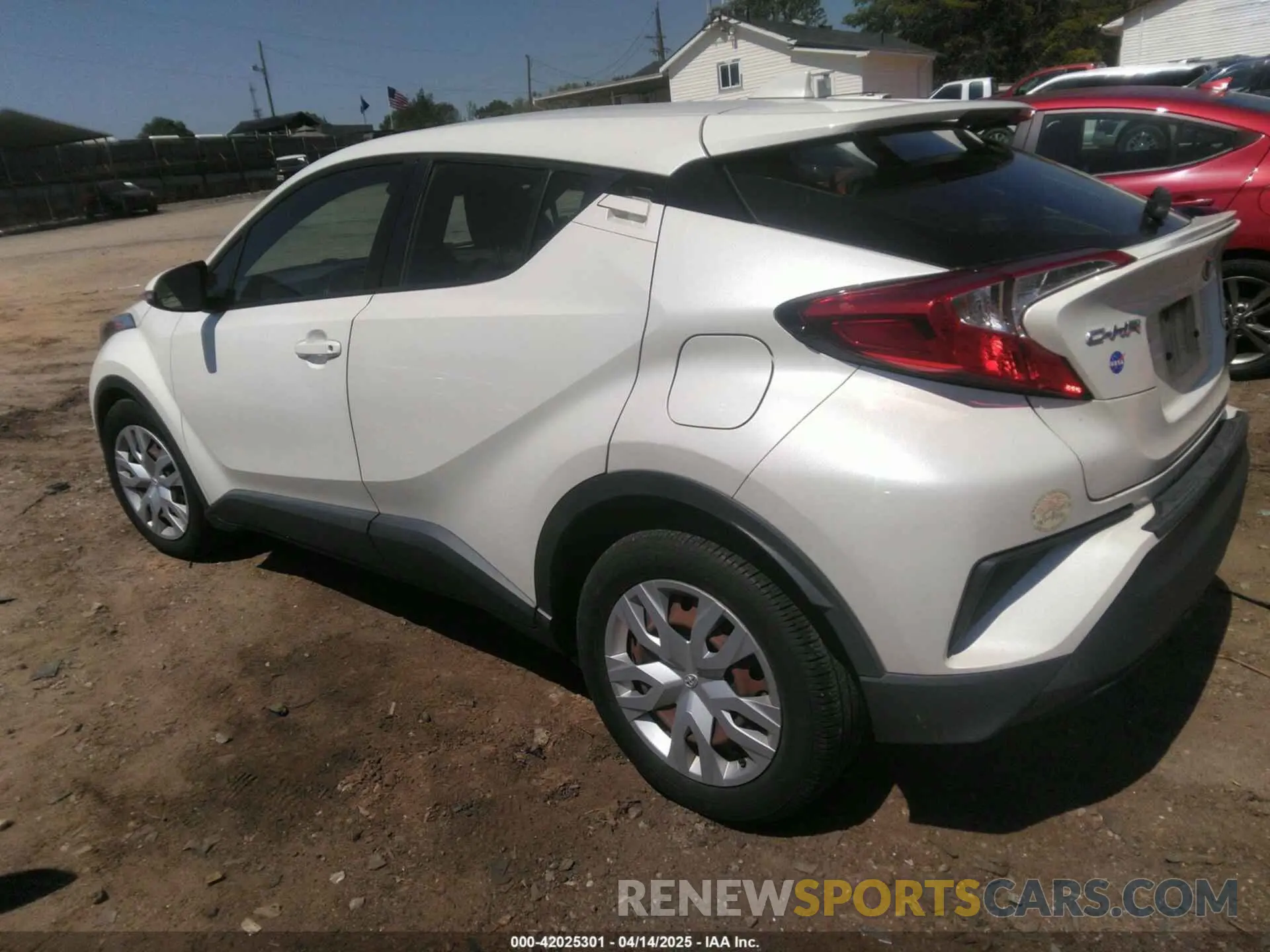 3 Photograph of a damaged car JTNKHMBX7K1028731 TOYOTA C-HR 2019
