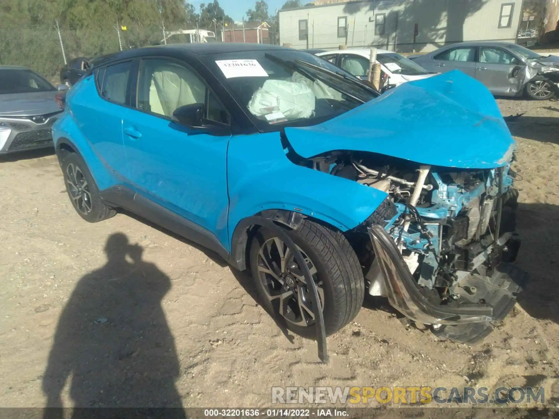 1 Photograph of a damaged car JTNKHMBX7K1028941 TOYOTA C-HR 2019