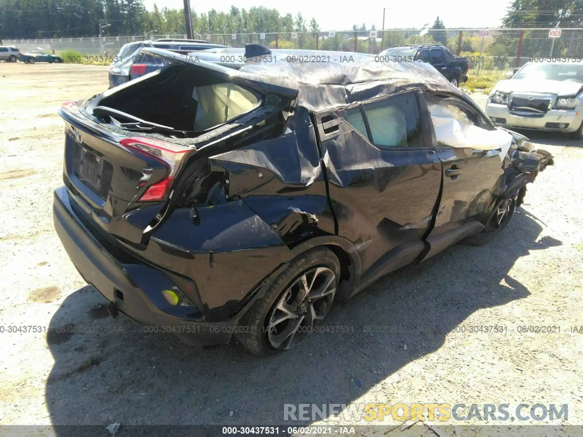 4 Photograph of a damaged car JTNKHMBX7K1031323 TOYOTA C-HR 2019