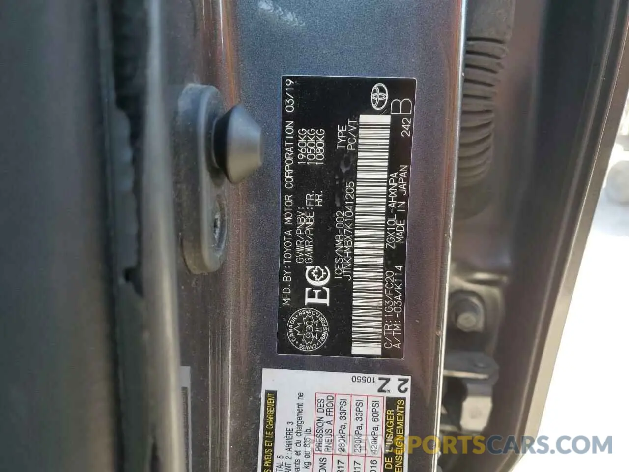 12 Photograph of a damaged car JTNKHMBX7K1041205 TOYOTA C-HR 2019