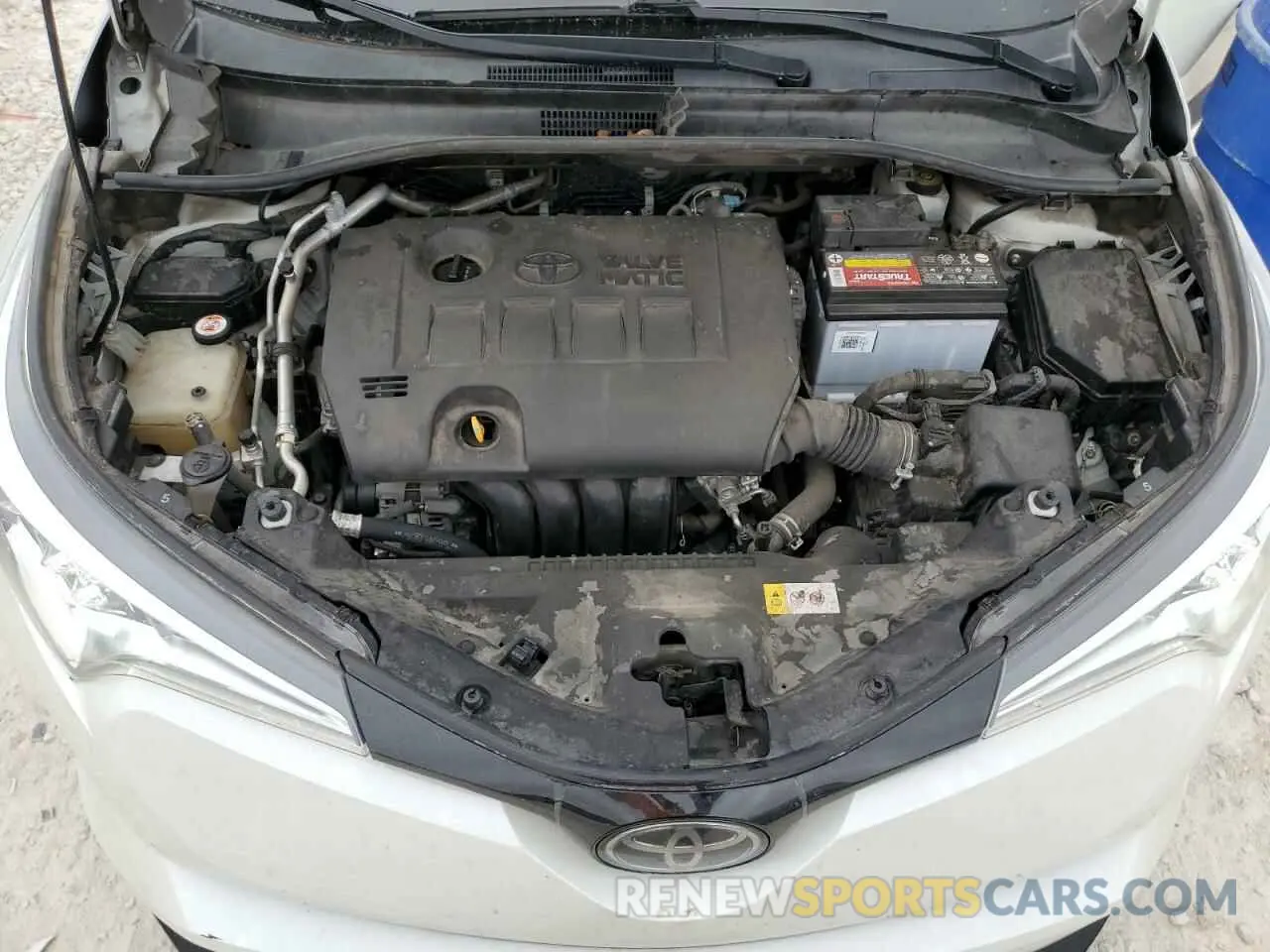 11 Photograph of a damaged car JTNKHMBX7K1046694 TOYOTA C-HR 2019
