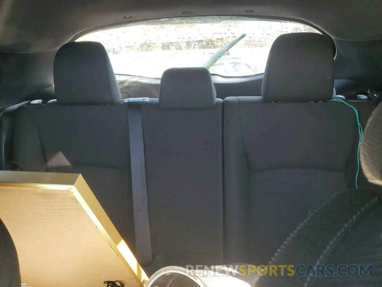 10 Photograph of a damaged car JTNKHMBX7K1060160 TOYOTA C-HR 2019