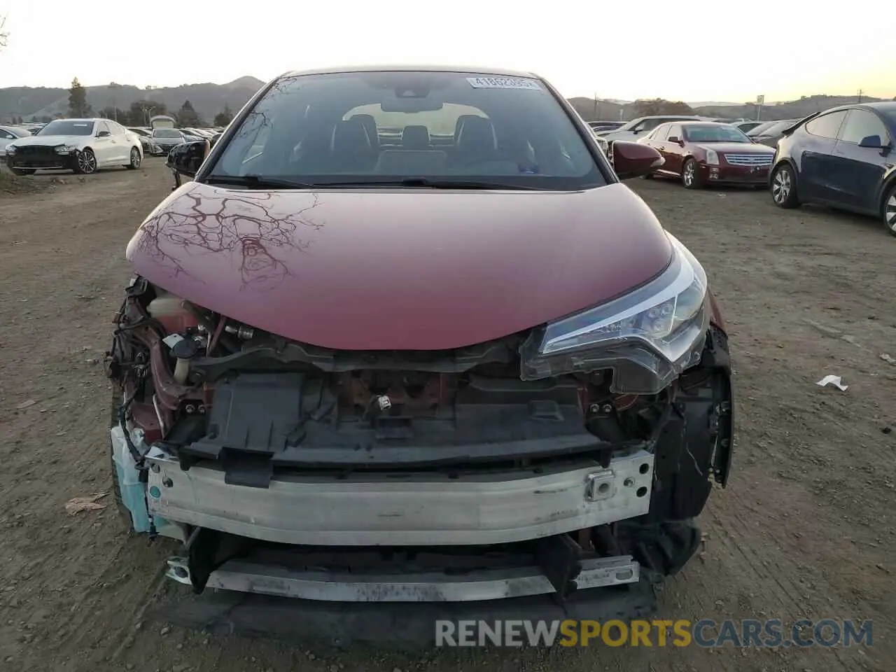 5 Photograph of a damaged car JTNKHMBX8K1017852 TOYOTA C-HR 2019