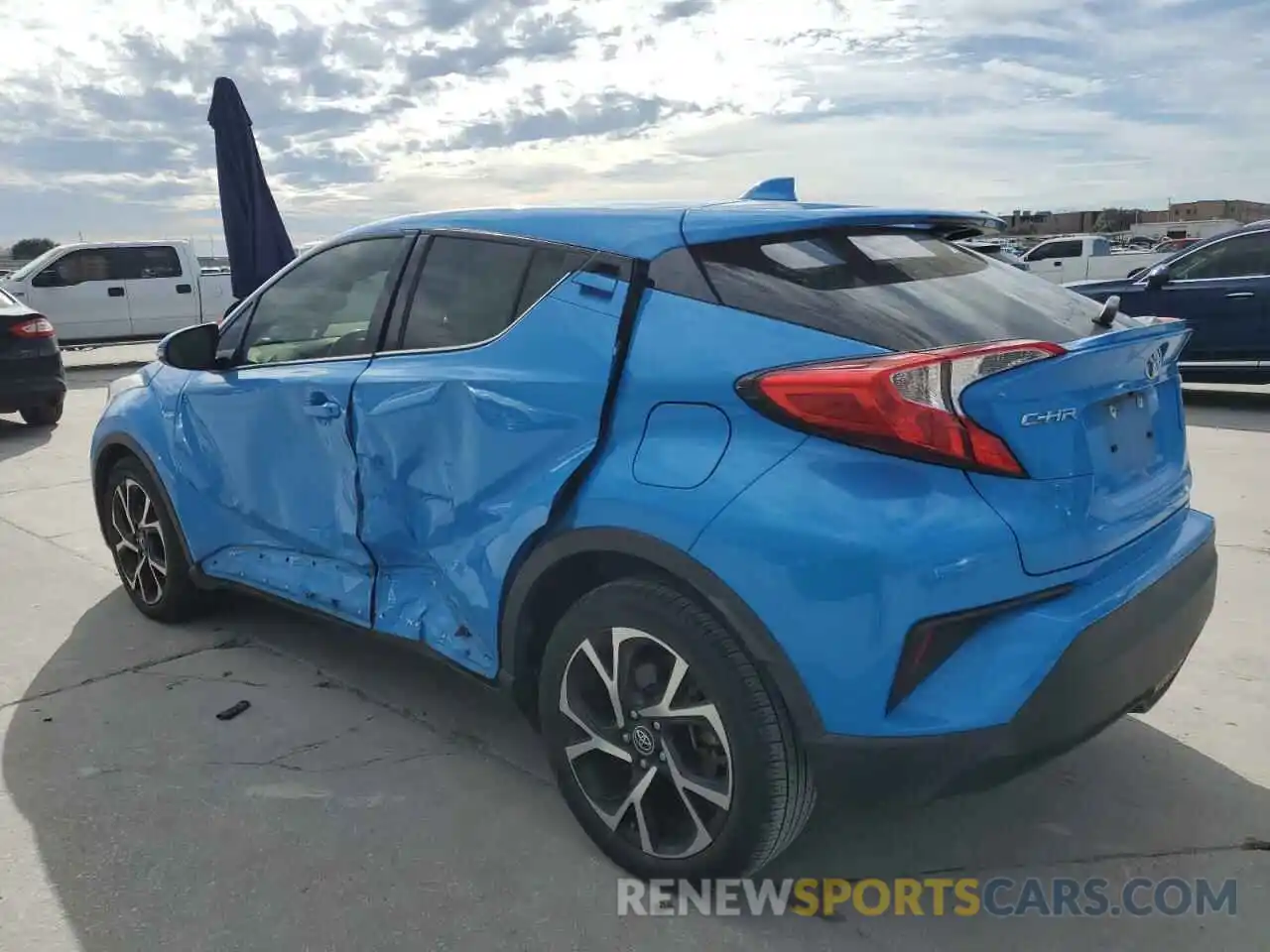 2 Photograph of a damaged car JTNKHMBX8K1021190 TOYOTA C-HR 2019