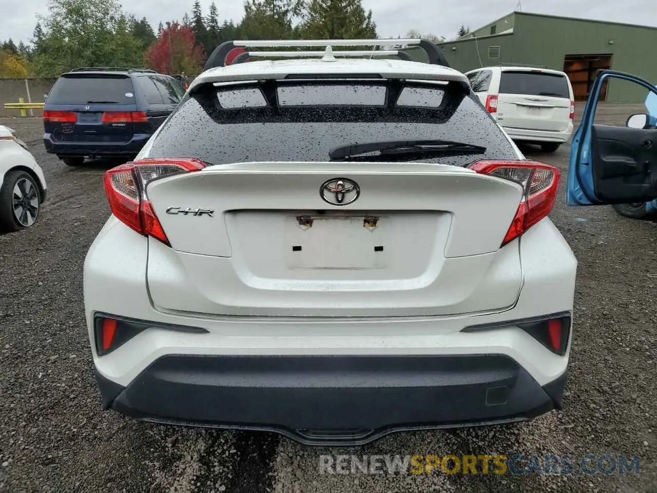 6 Photograph of a damaged car JTNKHMBX8K1021335 TOYOTA C-HR 2019