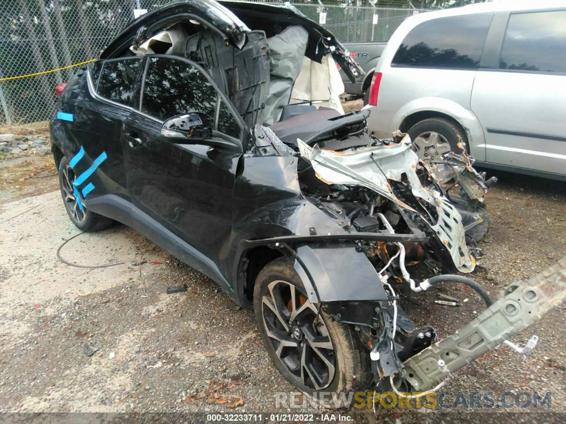 1 Photograph of a damaged car JTNKHMBX8K1025921 TOYOTA C-HR 2019