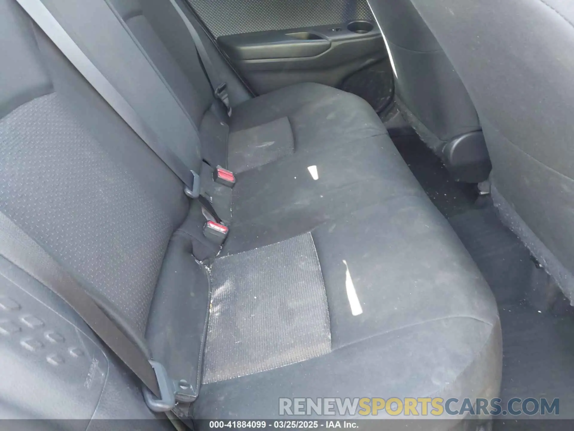 8 Photograph of a damaged car JTNKHMBX8K1031802 TOYOTA C-HR 2019