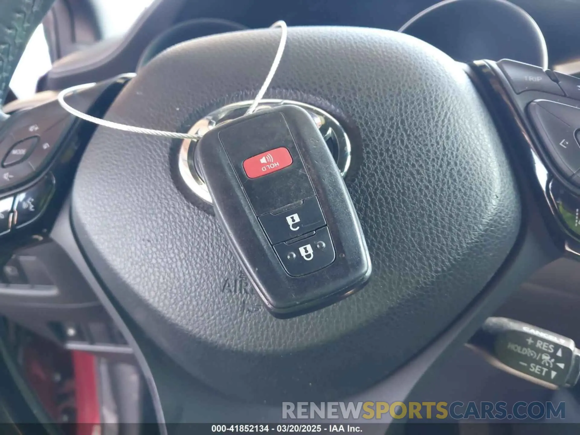 11 Photograph of a damaged car JTNKHMBX8K1032206 TOYOTA C-HR 2019