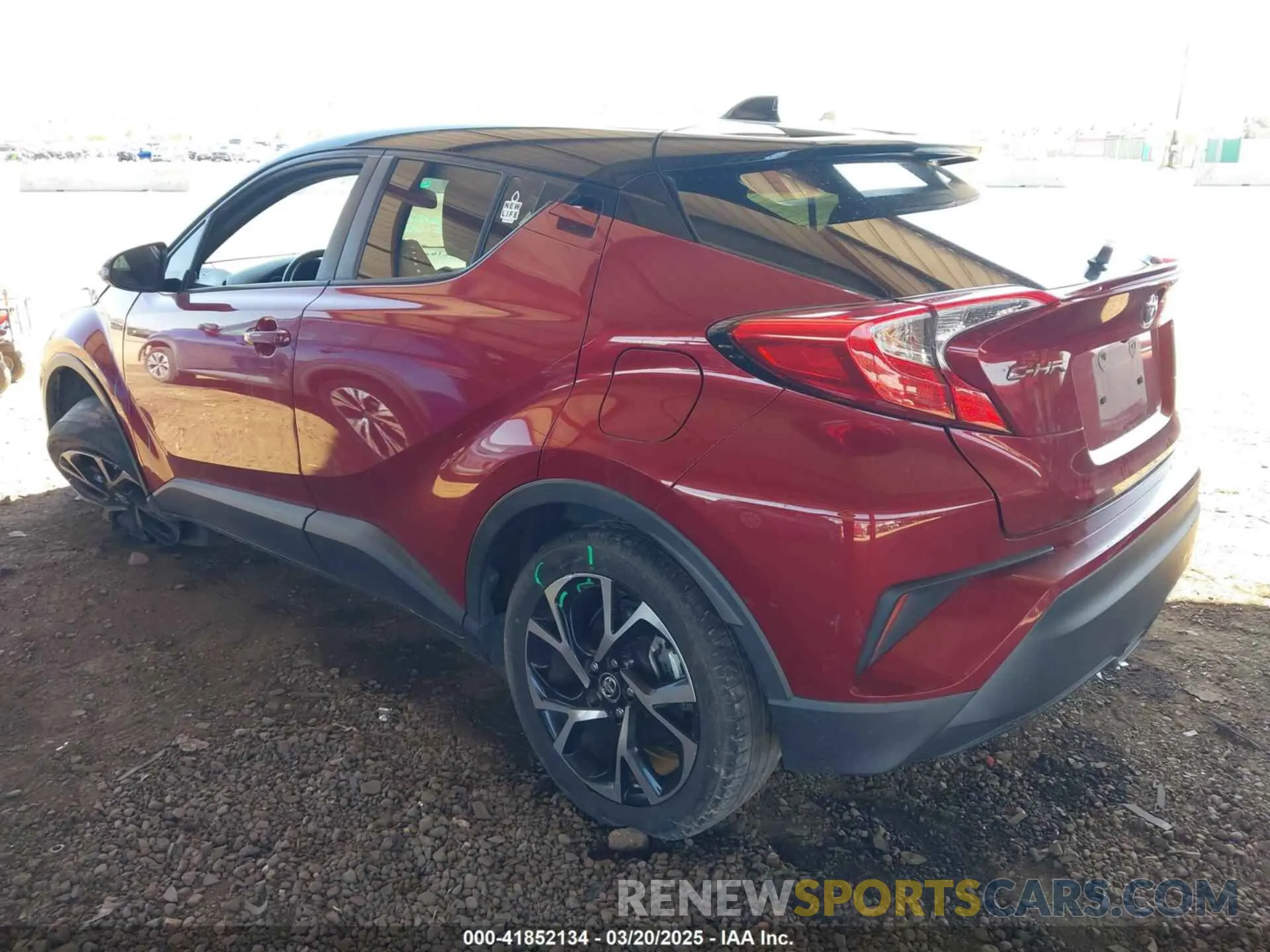 3 Photograph of a damaged car JTNKHMBX8K1032206 TOYOTA C-HR 2019