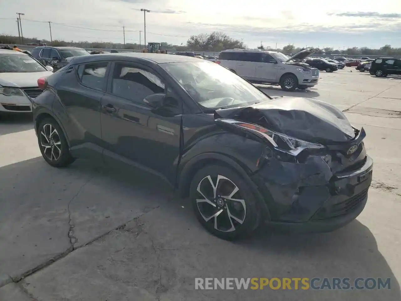 4 Photograph of a damaged car JTNKHMBX8K1032593 TOYOTA C-HR 2019