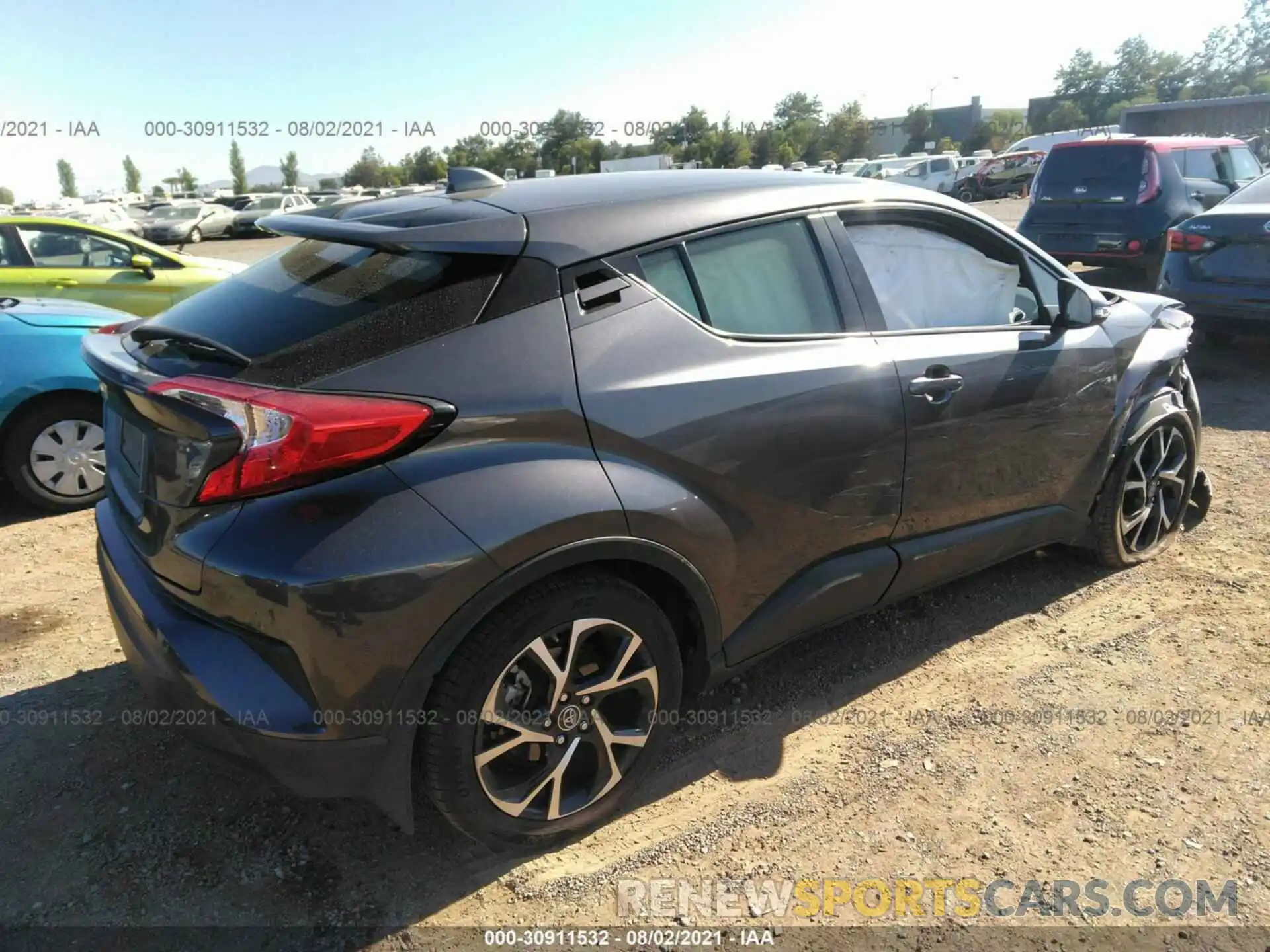 4 Photograph of a damaged car JTNKHMBX8K1034165 TOYOTA C-HR 2019