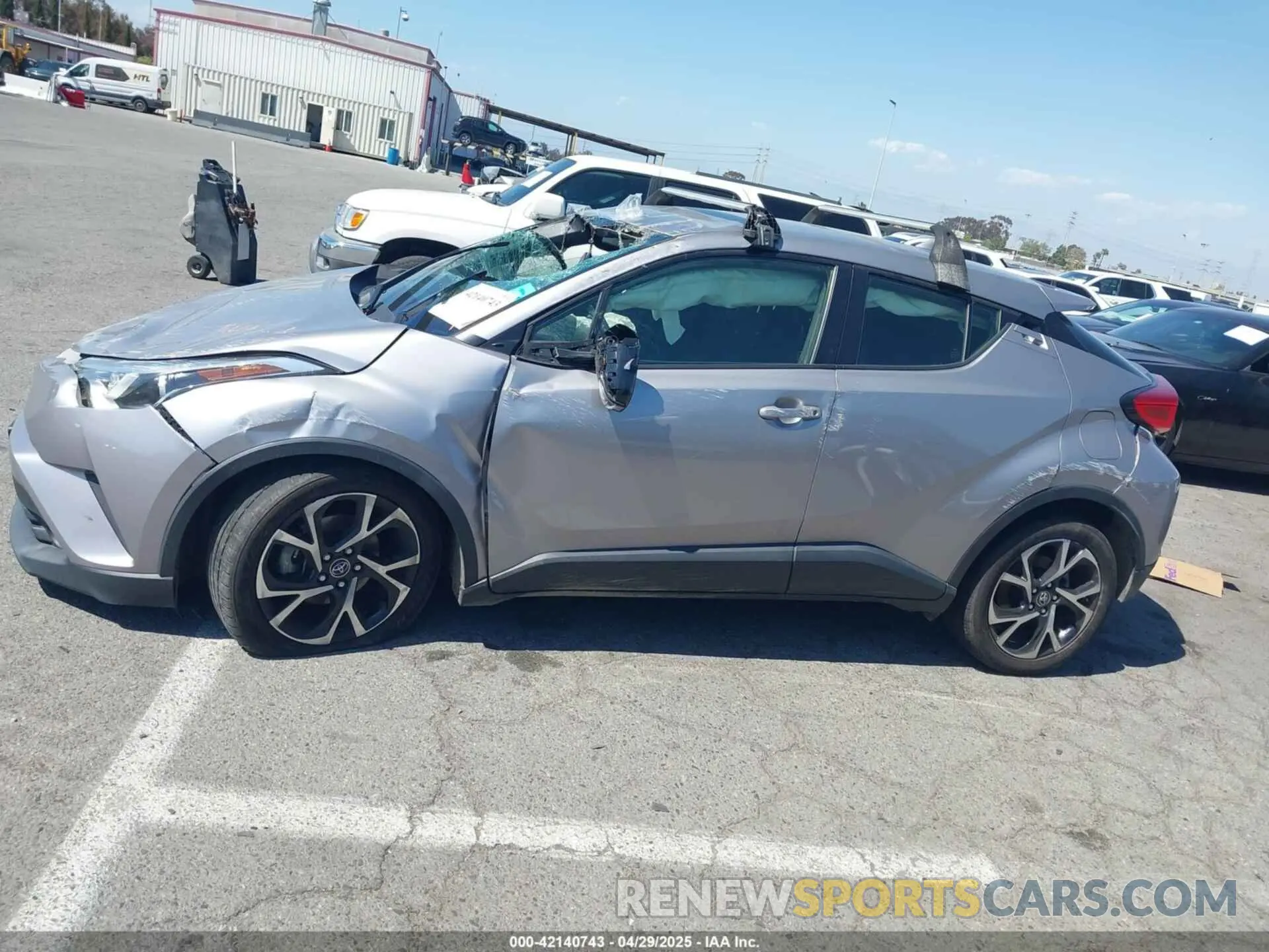 13 Photograph of a damaged car JTNKHMBX8K1046347 TOYOTA C-HR 2019