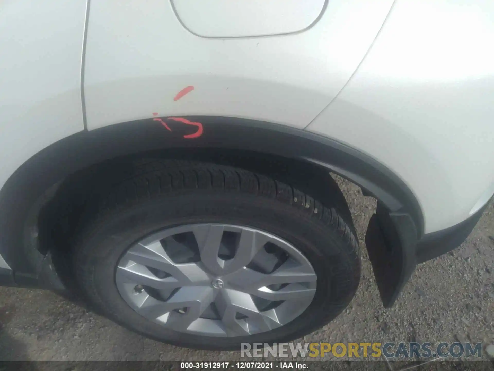 13 Photograph of a damaged car JTNKHMBX8K1047952 TOYOTA C-HR 2019