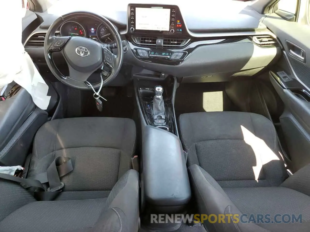 8 Photograph of a damaged car JTNKHMBX8K1052603 TOYOTA C-HR 2019