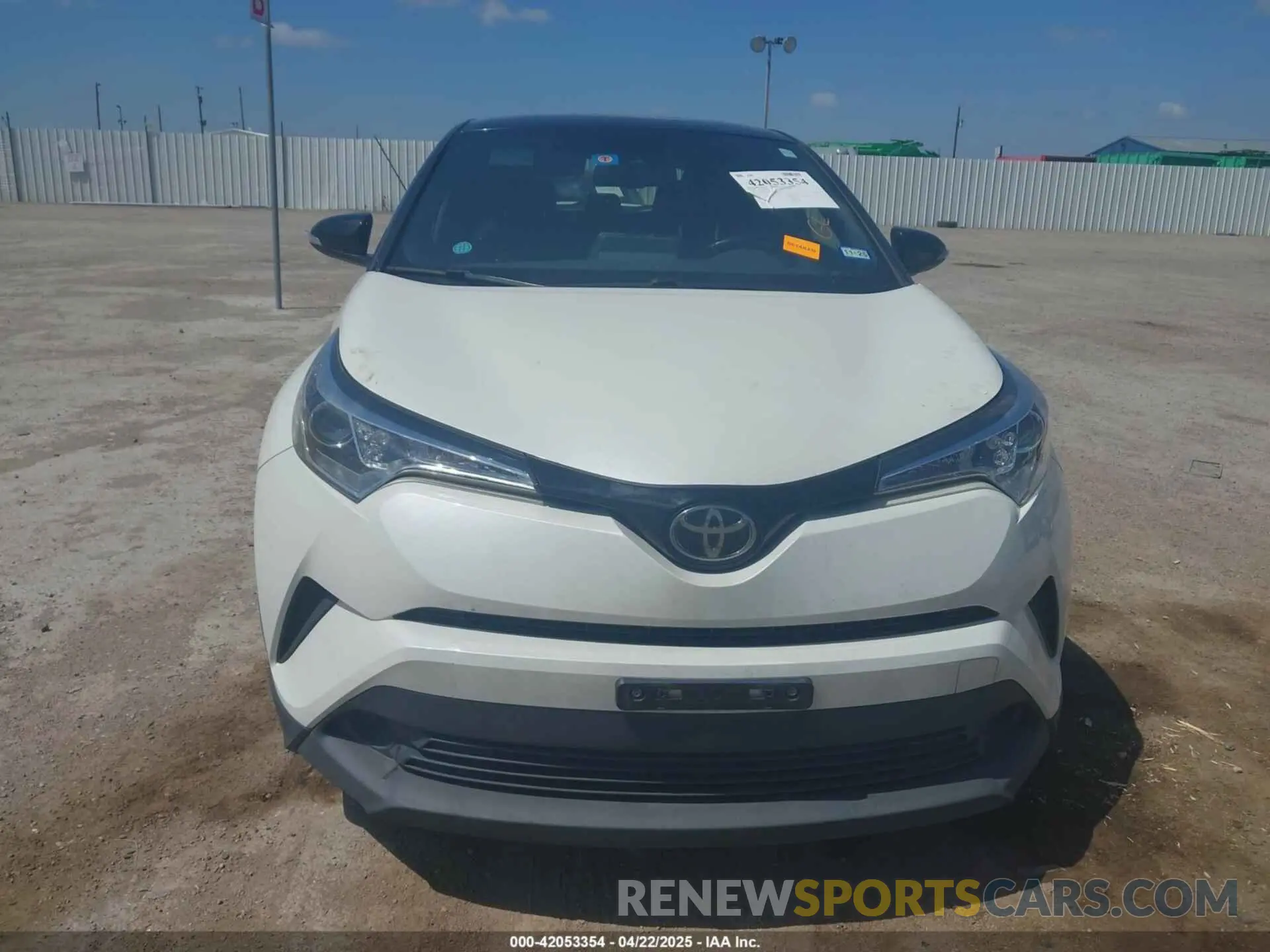 12 Photograph of a damaged car JTNKHMBX8K1061351 TOYOTA C-HR 2019