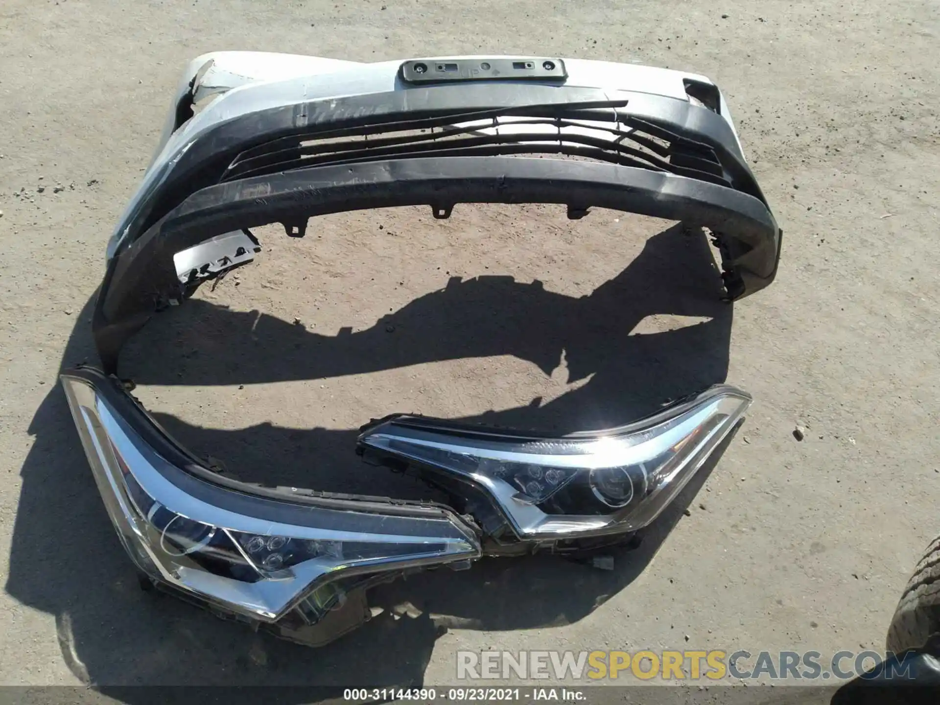 12 Photograph of a damaged car JTNKHMBX9K1040752 TOYOTA C-HR 2019