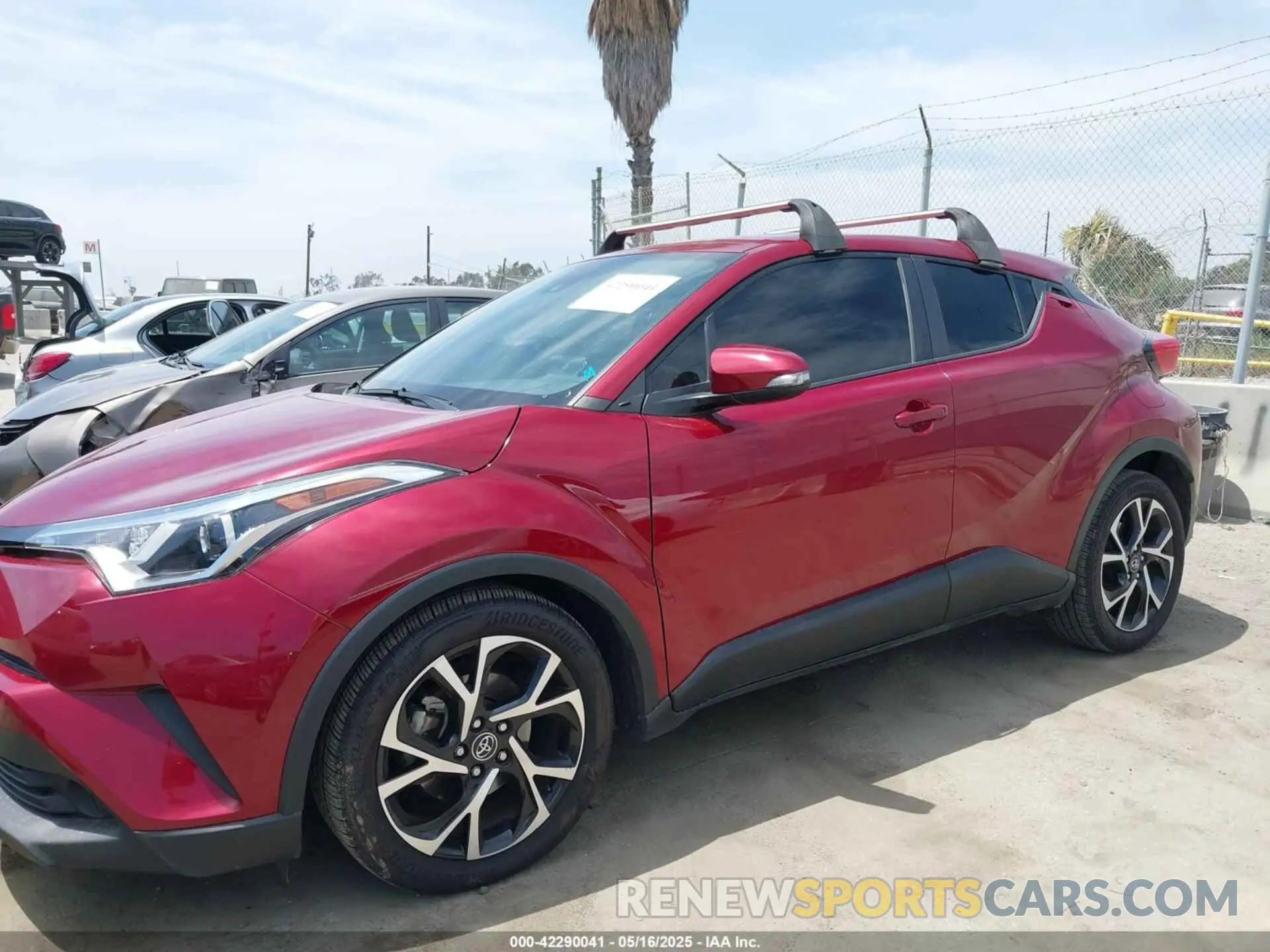 14 Photograph of a damaged car JTNKHMBX9K1046003 TOYOTA C-HR 2019
