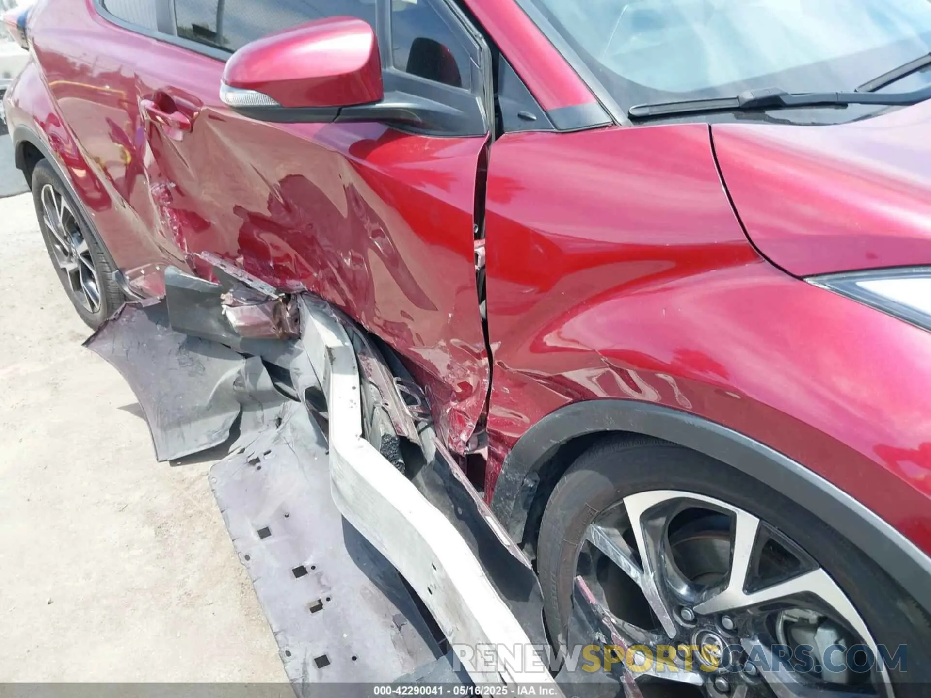 6 Photograph of a damaged car JTNKHMBX9K1046003 TOYOTA C-HR 2019