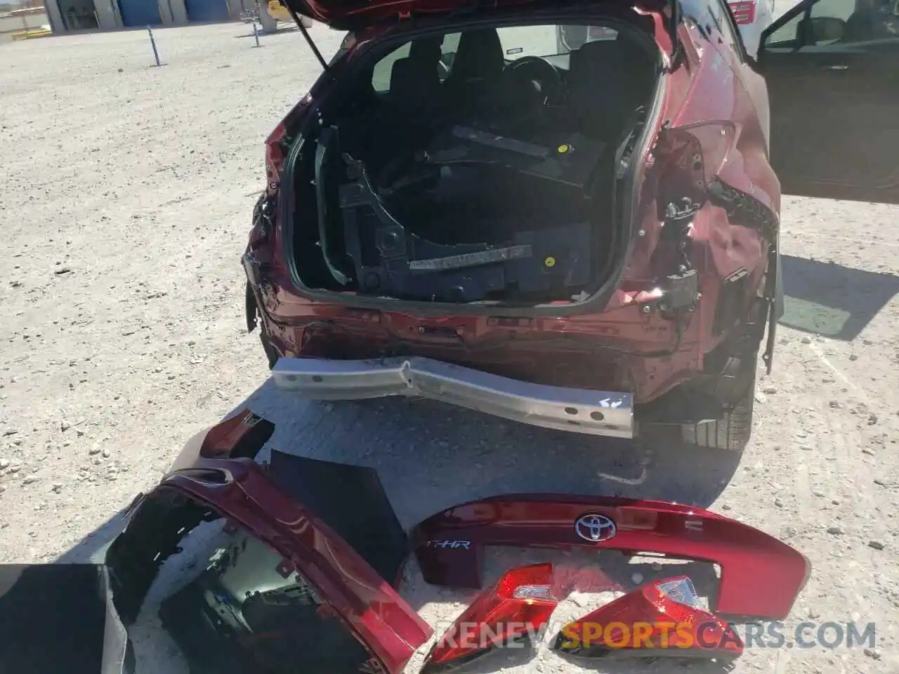 9 Photograph of a damaged car JTNKHMBX9K1056157 TOYOTA C-HR 2019