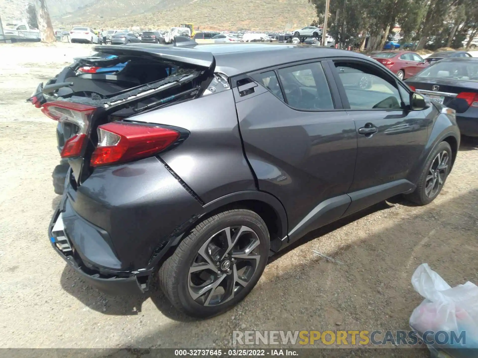 4 Photograph of a damaged car JTNKHMBX9K1058605 TOYOTA C-HR 2019