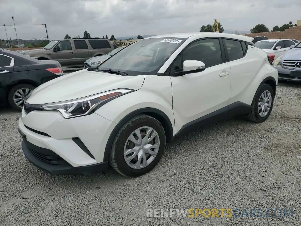 1 Photograph of a damaged car JTNKHMBX9K1059561 TOYOTA C-HR 2019