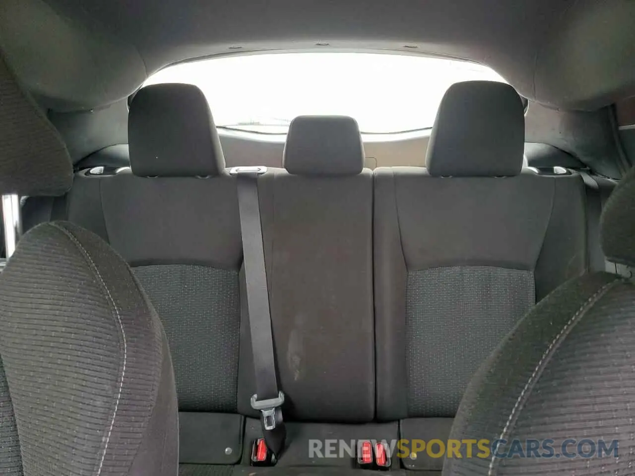 10 Photograph of a damaged car JTNKHMBX9K1059561 TOYOTA C-HR 2019