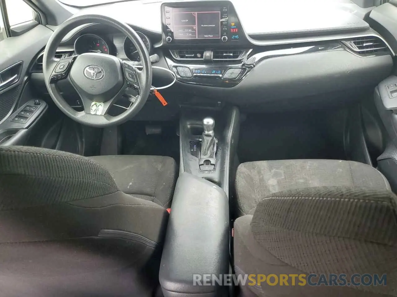 8 Photograph of a damaged car JTNKHMBX9K1059561 TOYOTA C-HR 2019