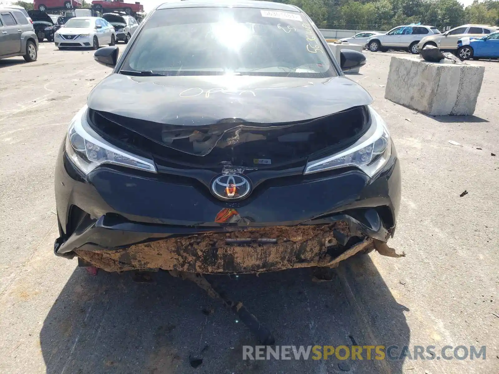 9 Photograph of a damaged car JTNKHMBXXK1016086 TOYOTA C-HR 2019