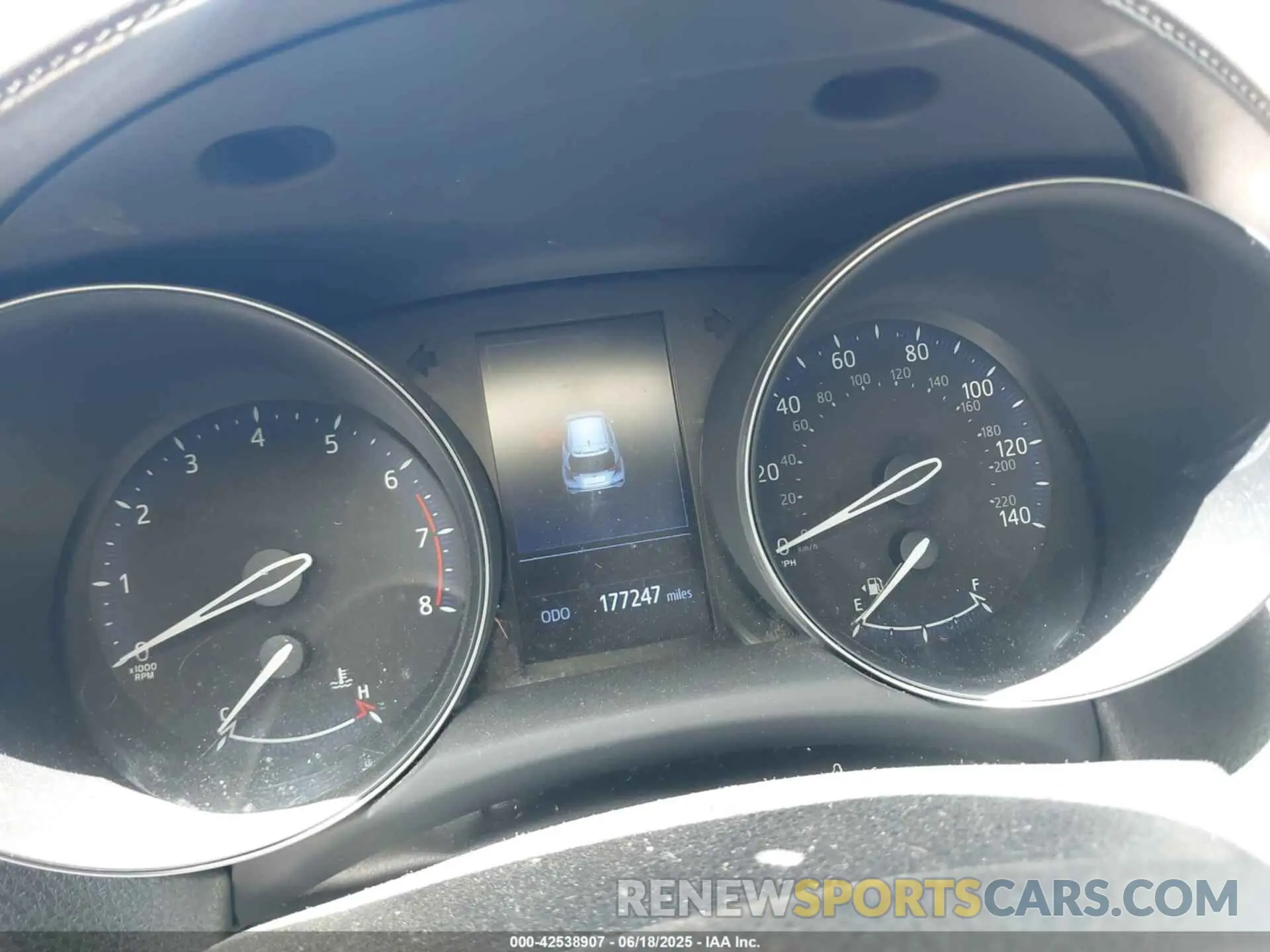 7 Photograph of a damaged car JTNKHMBXXK1020459 TOYOTA C-HR 2019