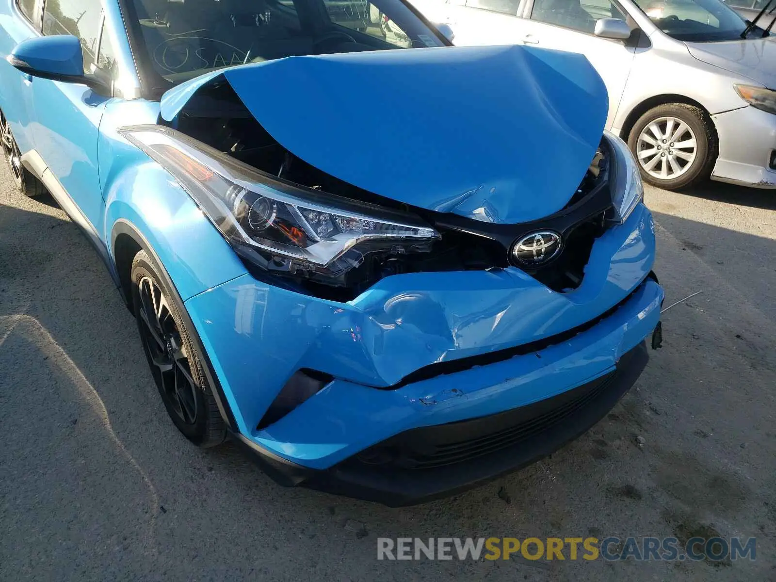9 Photograph of a damaged car JTNKHMBXXK1025600 TOYOTA C-HR 2019