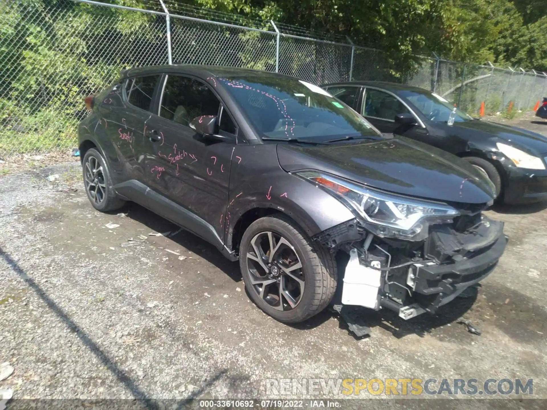 1 Photograph of a damaged car JTNKHMBXXK1028660 TOYOTA C-HR 2019