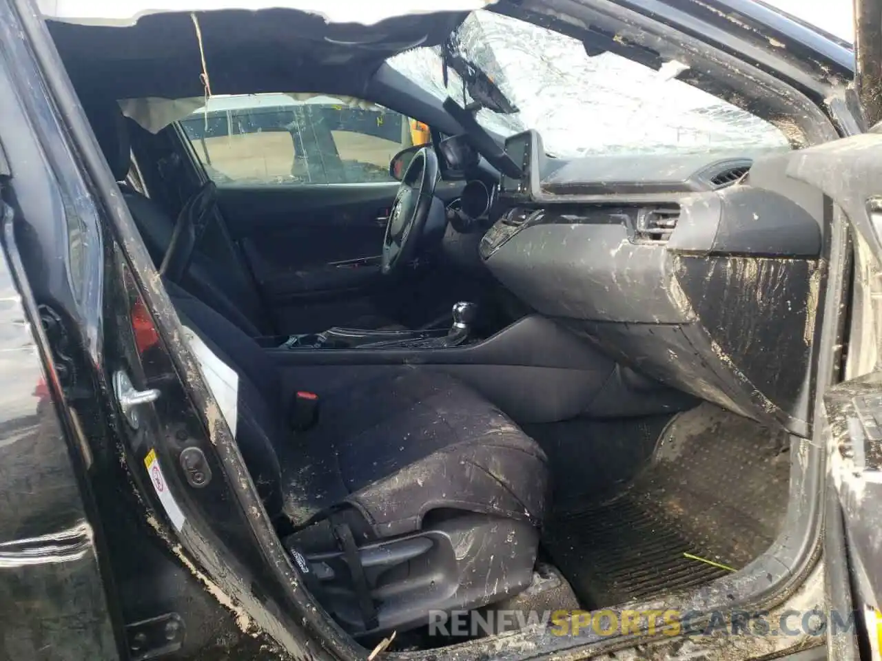 5 Photograph of a damaged car JTNKHMBXXK1029646 TOYOTA C-HR 2019