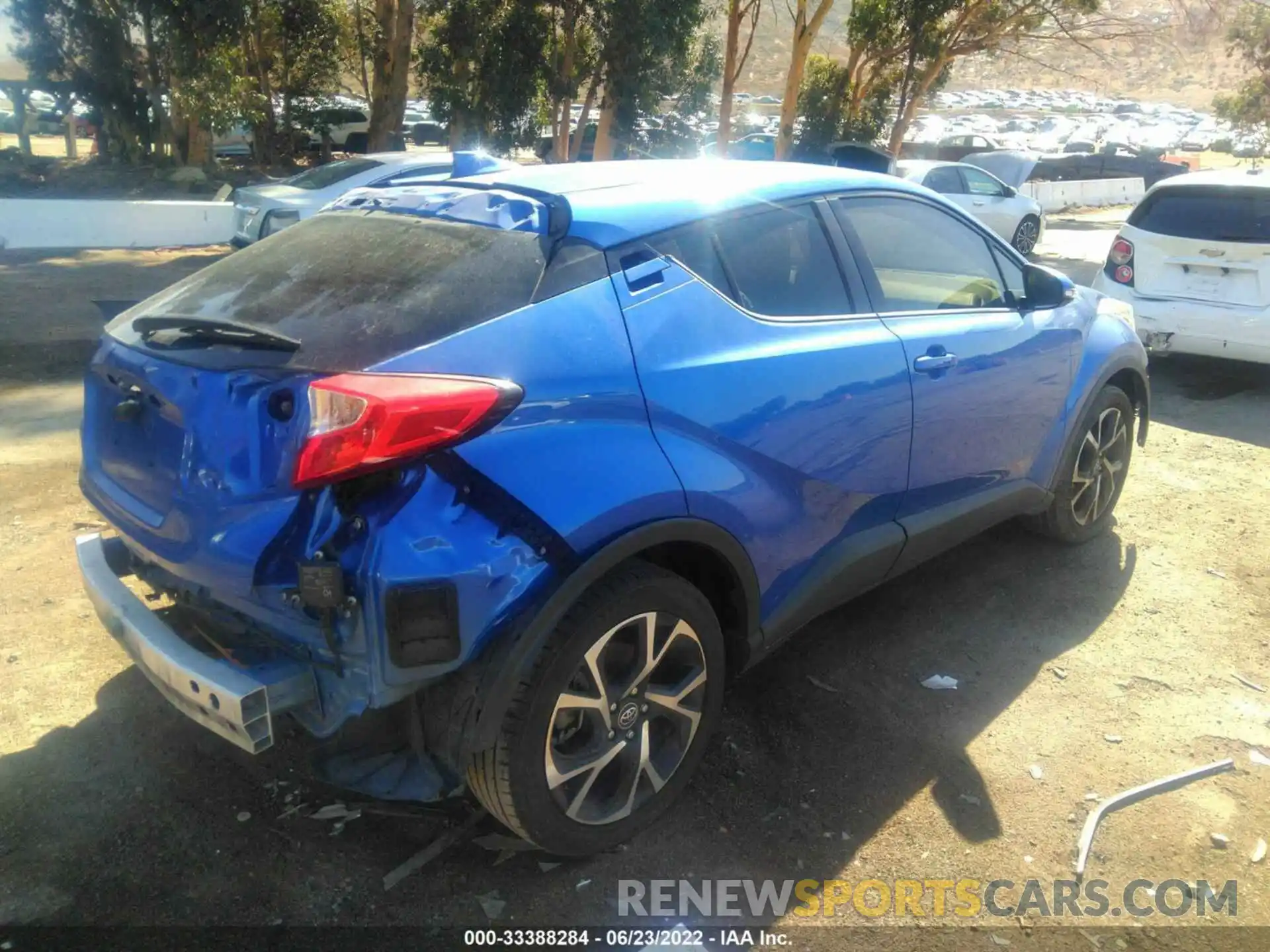 4 Photograph of a damaged car JTNKHMBXXK1030036 TOYOTA C-HR 2019