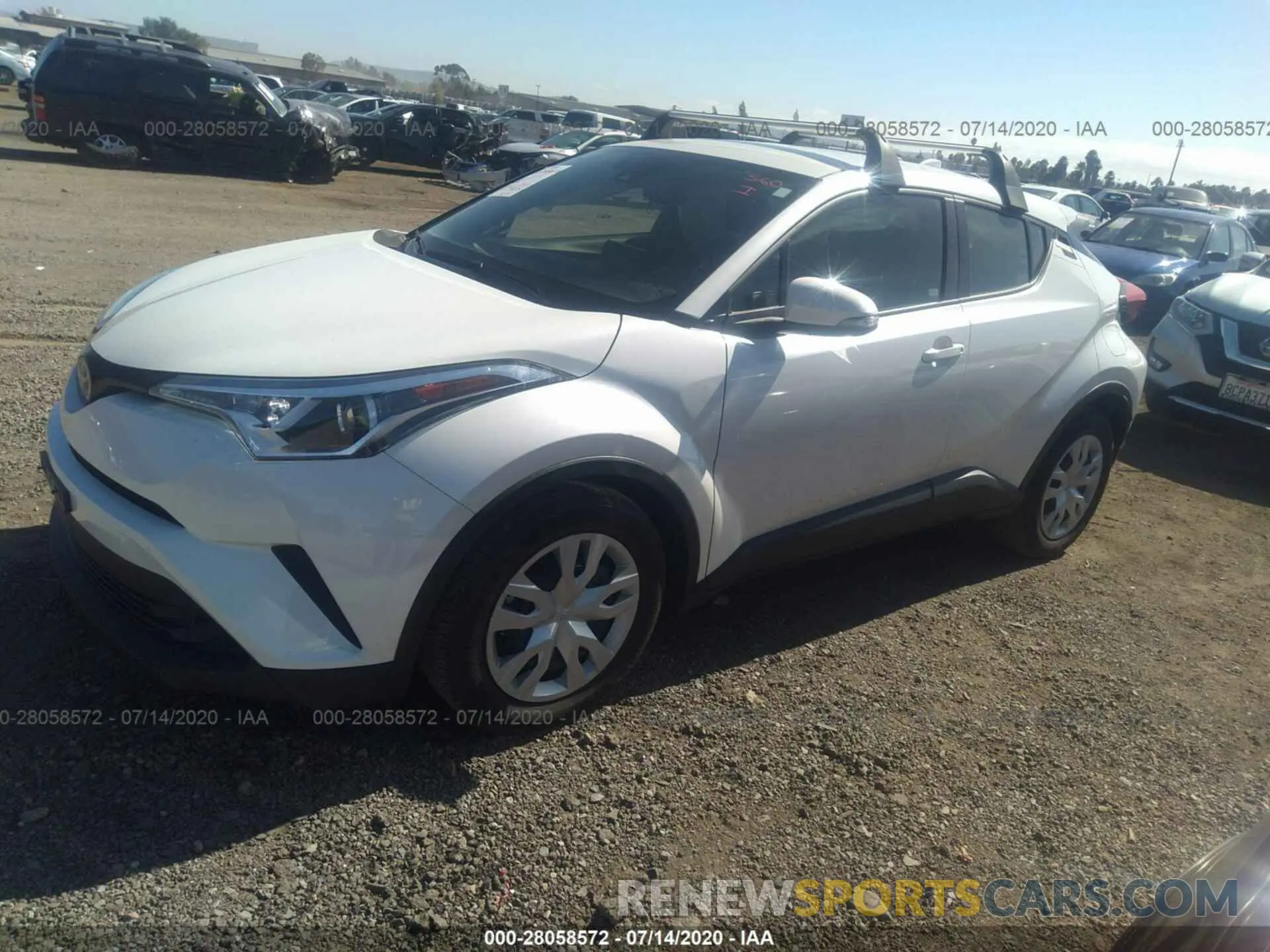 2 Photograph of a damaged car JTNKHMBXXK1043319 TOYOTA C-HR 2019