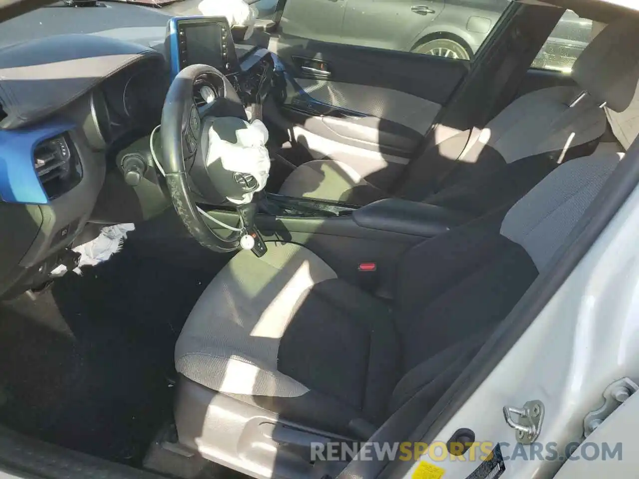 7 Photograph of a damaged car JTNKHMBXXK1056524 TOYOTA C-HR 2019