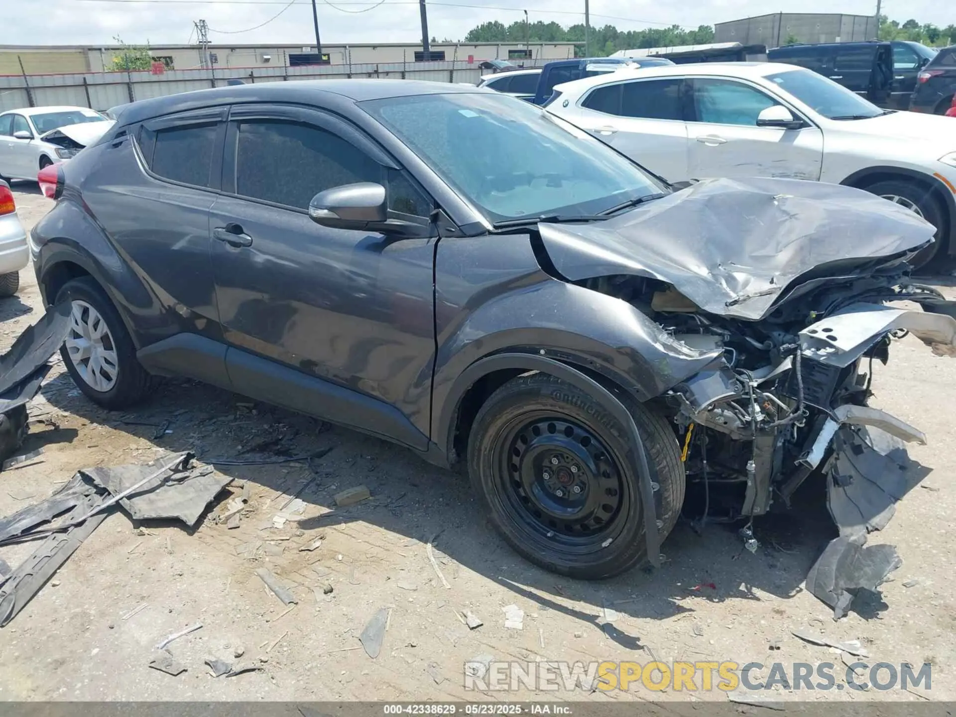 1 Photograph of a damaged car JTNKHMBXXK1058886 TOYOTA C-HR 2019