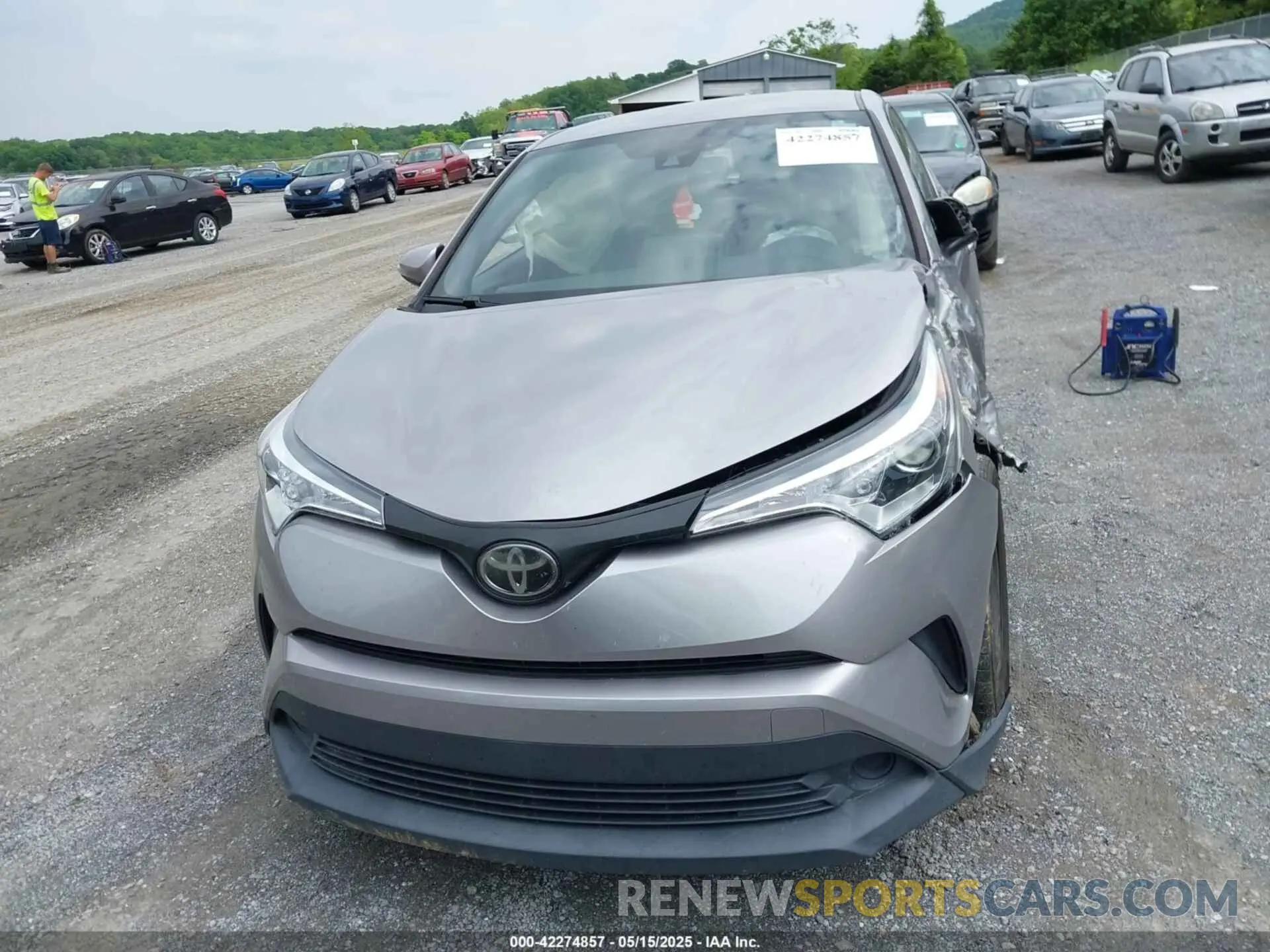 13 Photograph of a damaged car JTNKHMBXXK1060315 TOYOTA C-HR 2019
